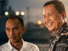 Ade Syaekudin Terima Penghargaan dari TNI AL