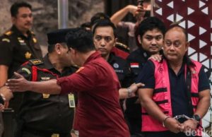 Kejagung Tahan Eks Kepala BGN Bersama Dua Wakilnya Diduga Korupsi
