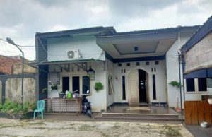 DIJUAL TANAH dan 8 Bangunan di Lokasi STRATEGIS DI JATI ASIH – KOTA BEKASI